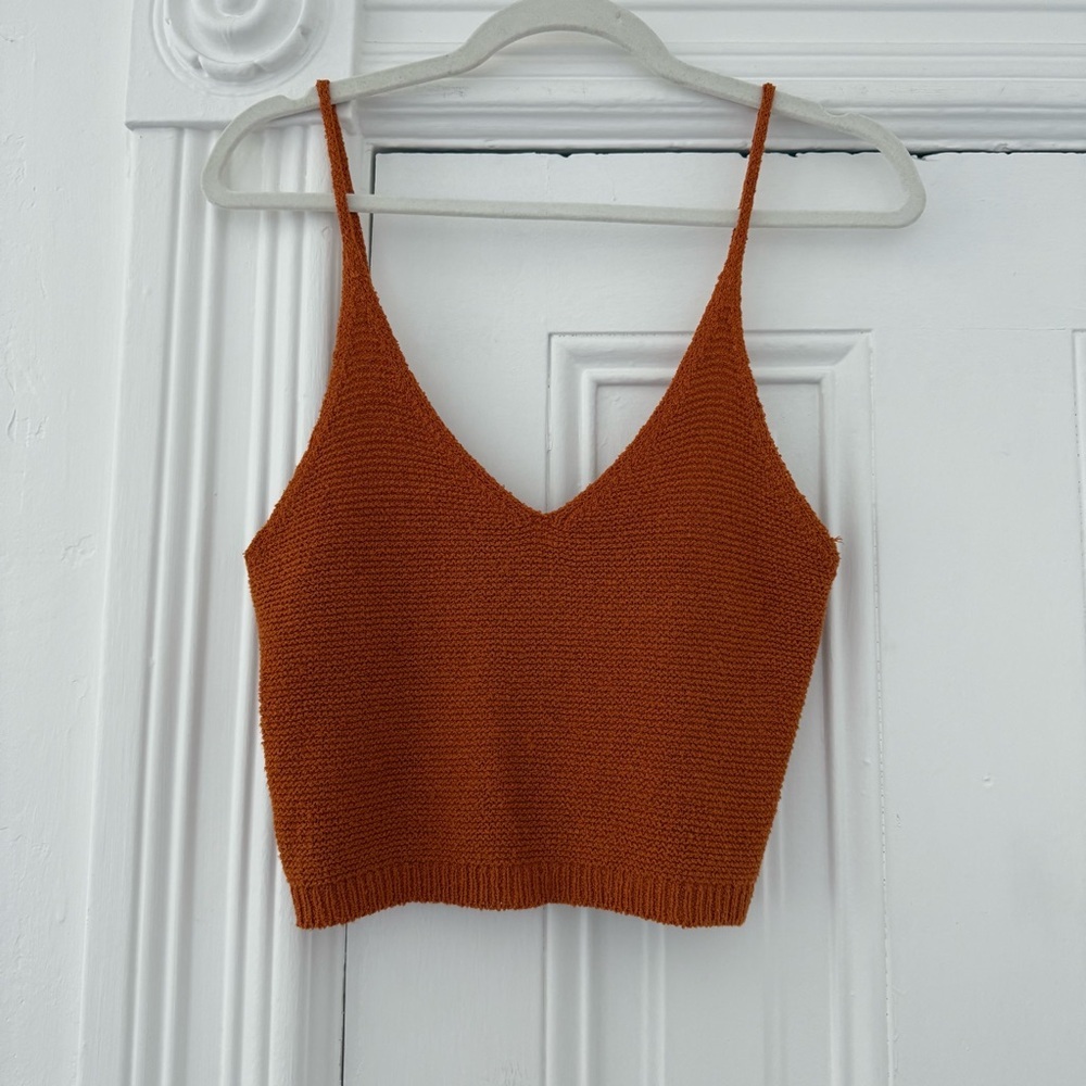 🦊 Astr Terracotta Knit Camisole